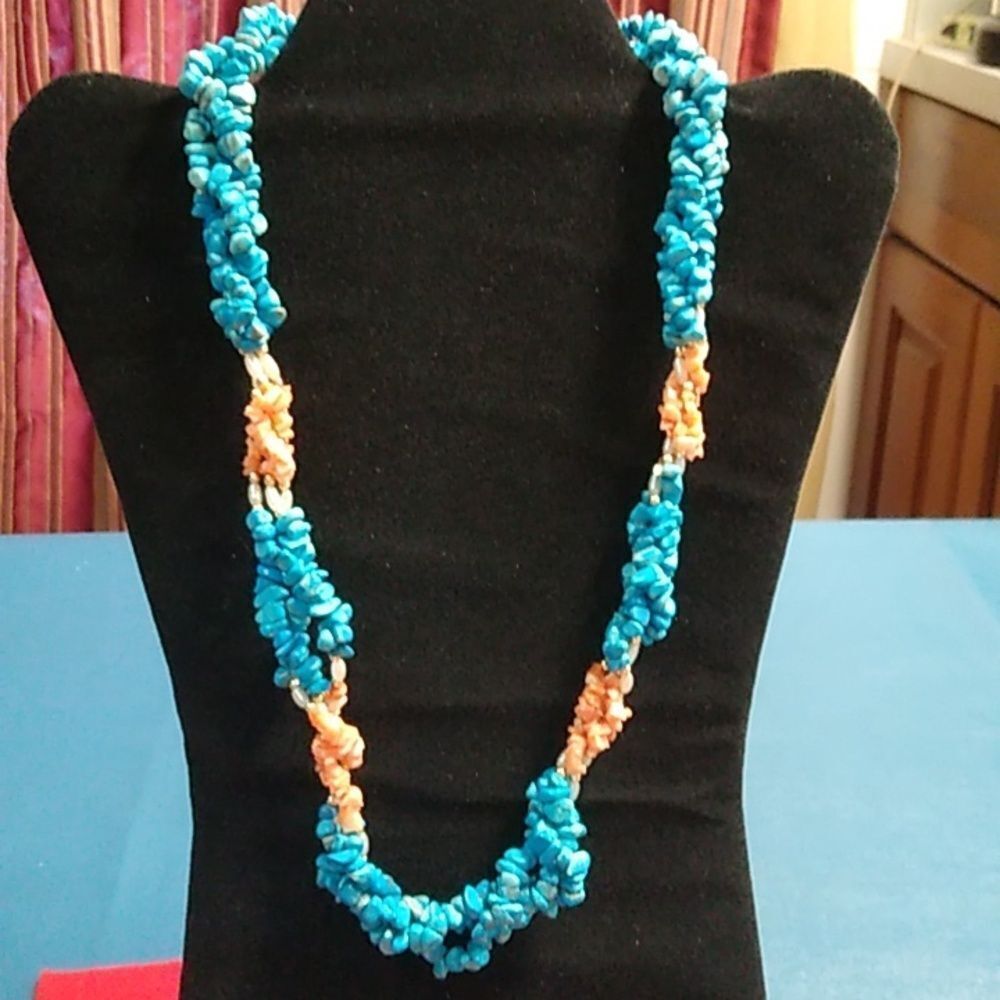 Vintage Multi Strat Chips Turquoise & Coral w/Seed Pearls Gold Tone Bead Necklac